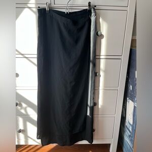 Harari 100% silk skirt